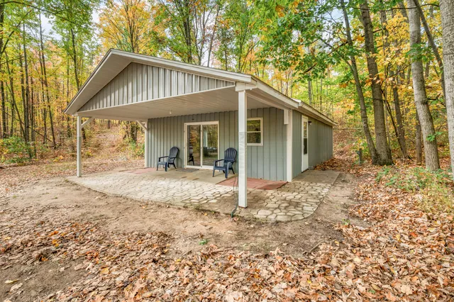 $121,000 | 8141 South 135th Avenue, Evart, MI 49631