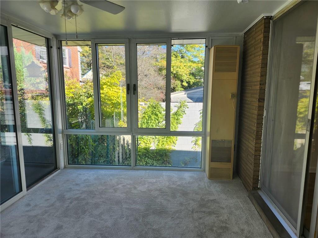 1406 Greentree Road Pittsburgh, PA 15220 - Photo 3 of 19 Gallery Image 3