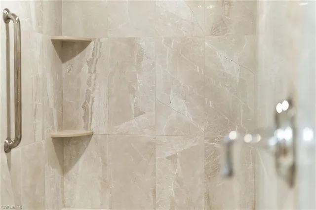 $1,799,000 | 4451 Gulf Shore Boulevard North, Unit 1901, Naples, FL 34103