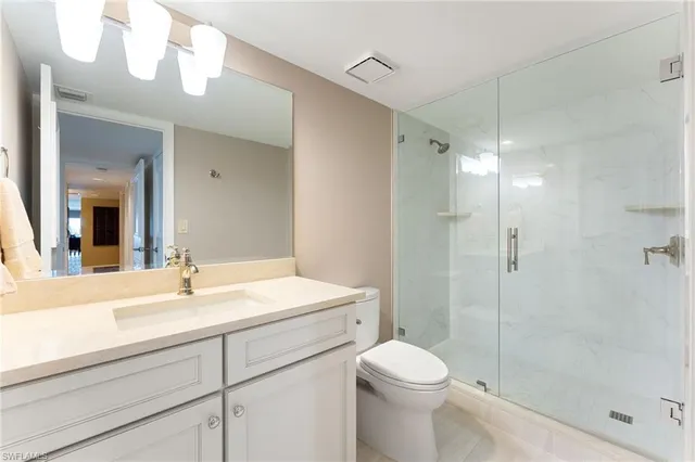 $1,799,000 | 4451 Gulf Shore Boulevard North, Unit 1901, Naples, FL 34103