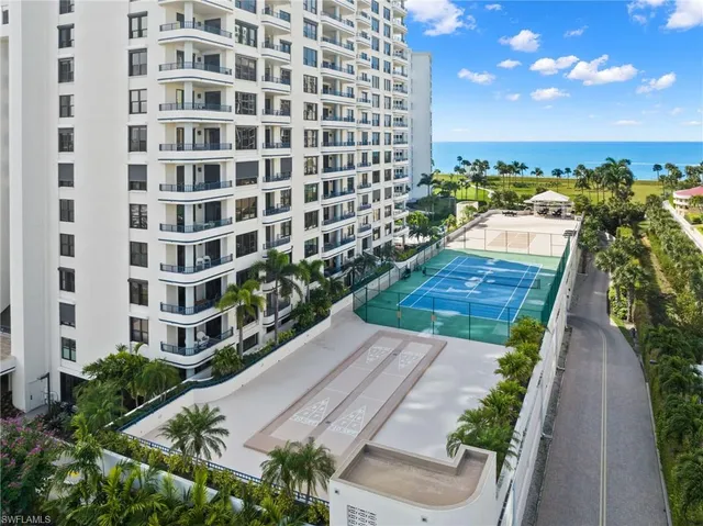 $1,799,000 | 4451 Gulf Shore Boulevard North, Unit 1901, Naples, FL 34103