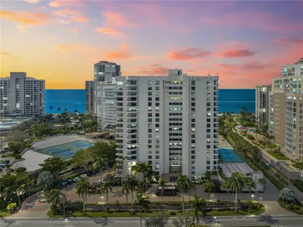 $1,995,000 | 4451 Gulf Shore Boulevard North, Unit 1901, Naples, FL 34103