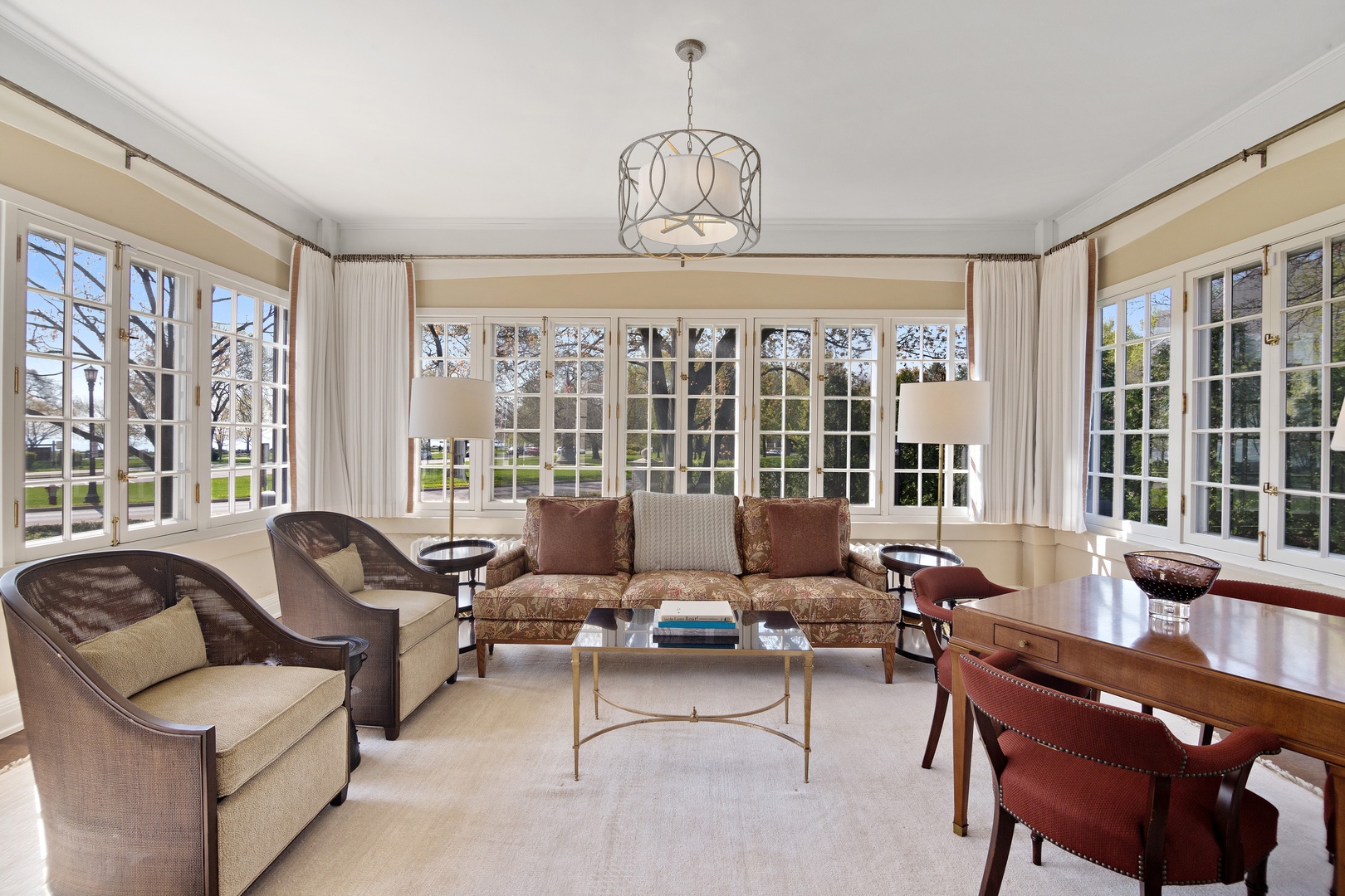 1622 Forest Place Evanston, IL 60201 - Photo 15 of 47 a living room with furniture and a window