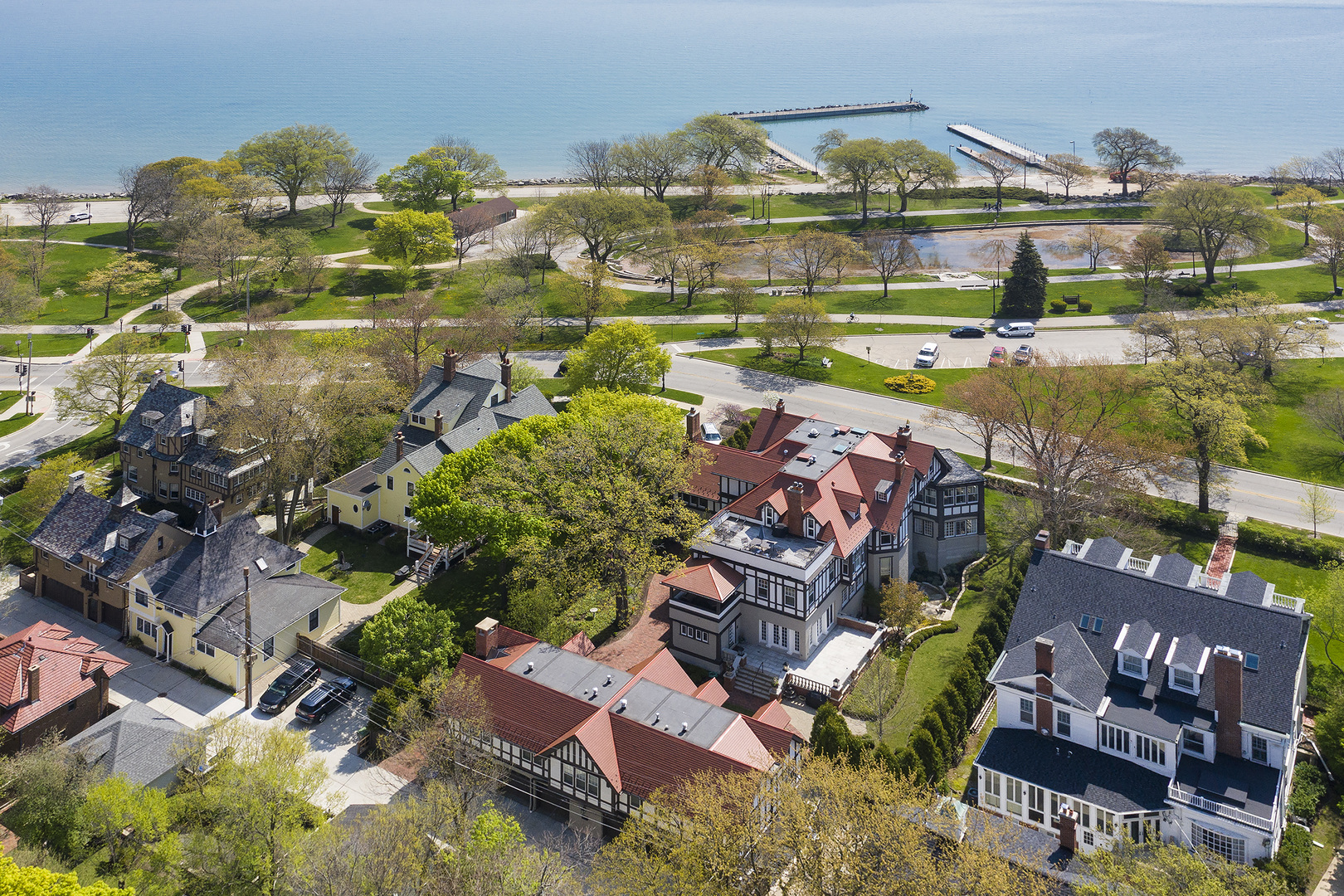 1622 Forest Place Evanston, IL 60201 - Photo 35 of 47 a view of swimming pool with outdoor seating and city view