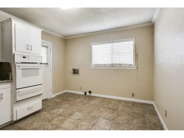 $1,350 | 4013 Dexter Avenue, Fort Worth, TX 76107