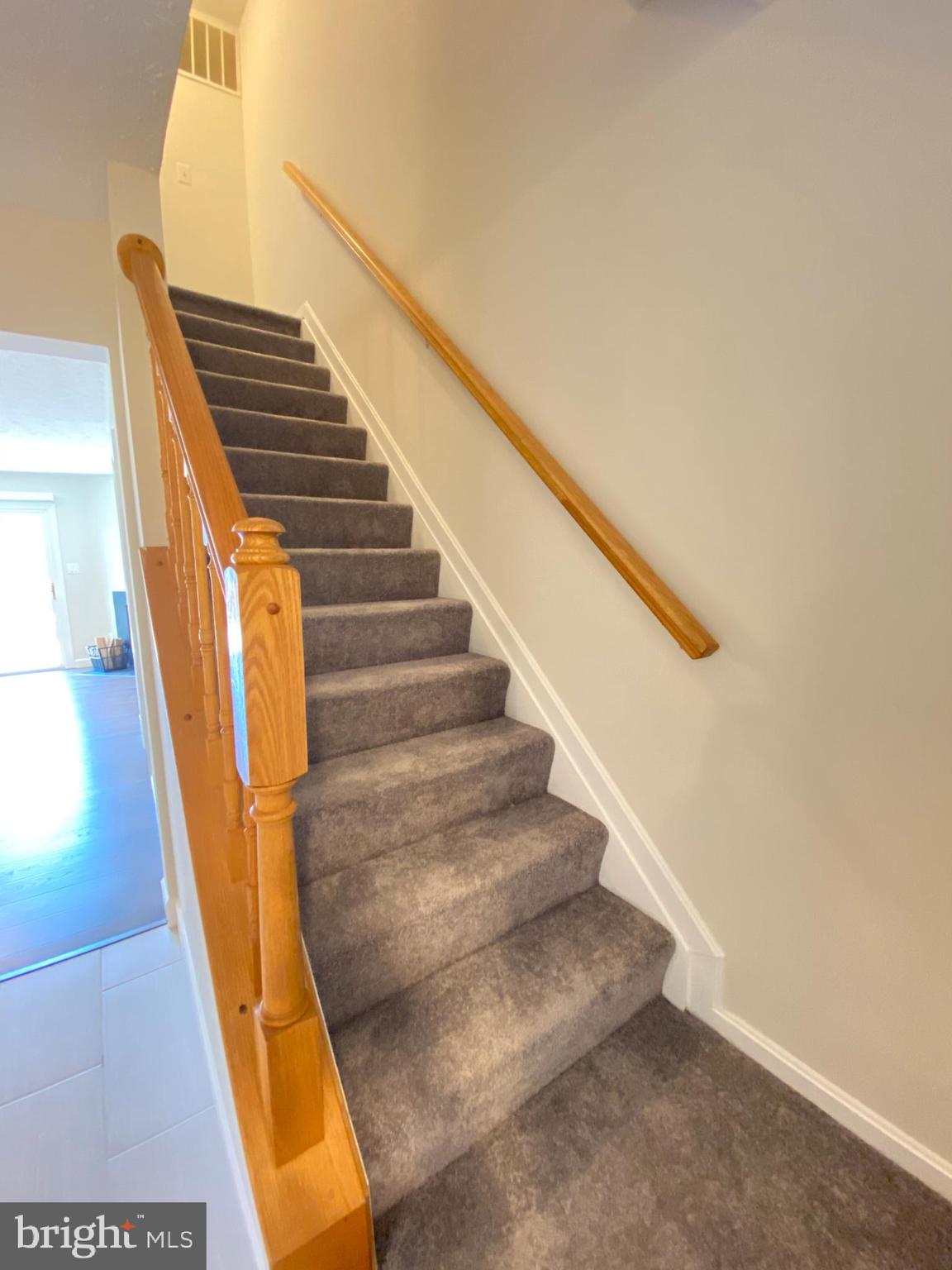 3933 Cutty Sark Road Baltimore, MD 21220 - Photo 20 of 69 a view of entryway