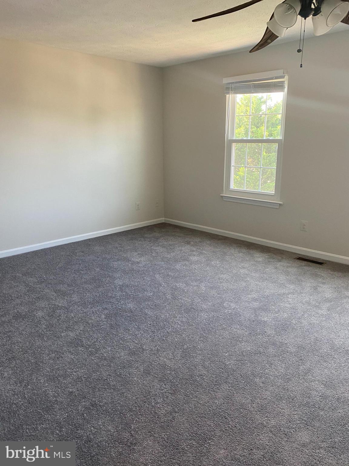 3933 Cutty Sark Road Baltimore, MD 21220 - Photo 47 of 69 an empty room with a window