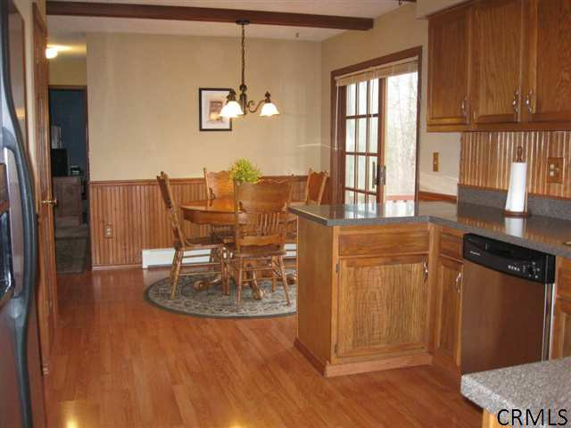 624 East Line Road Malta, NY 12020 - Photo 3 of 7 Photo 3