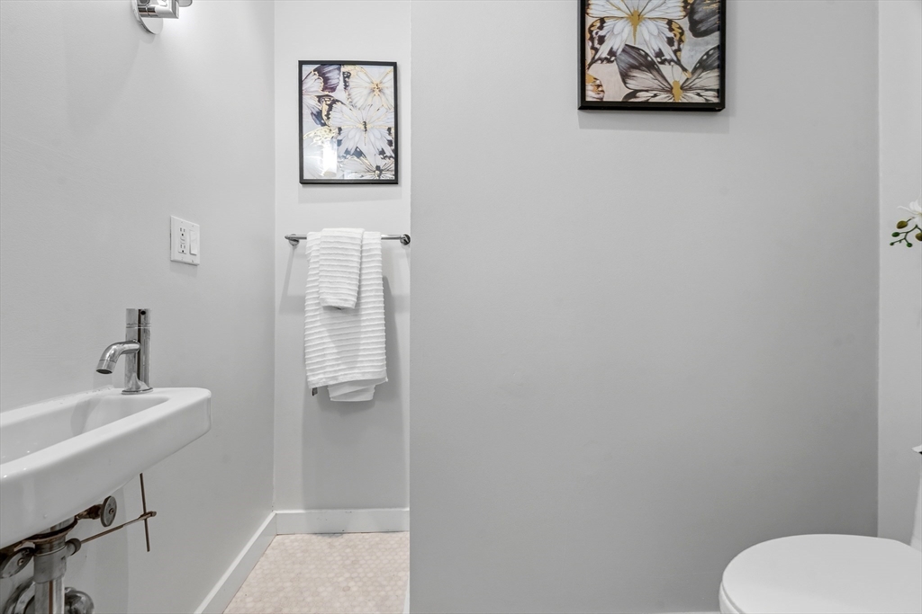 43-45 Winter Street, Unit 2 Boston, MA 02108 - Photo 21 of 33