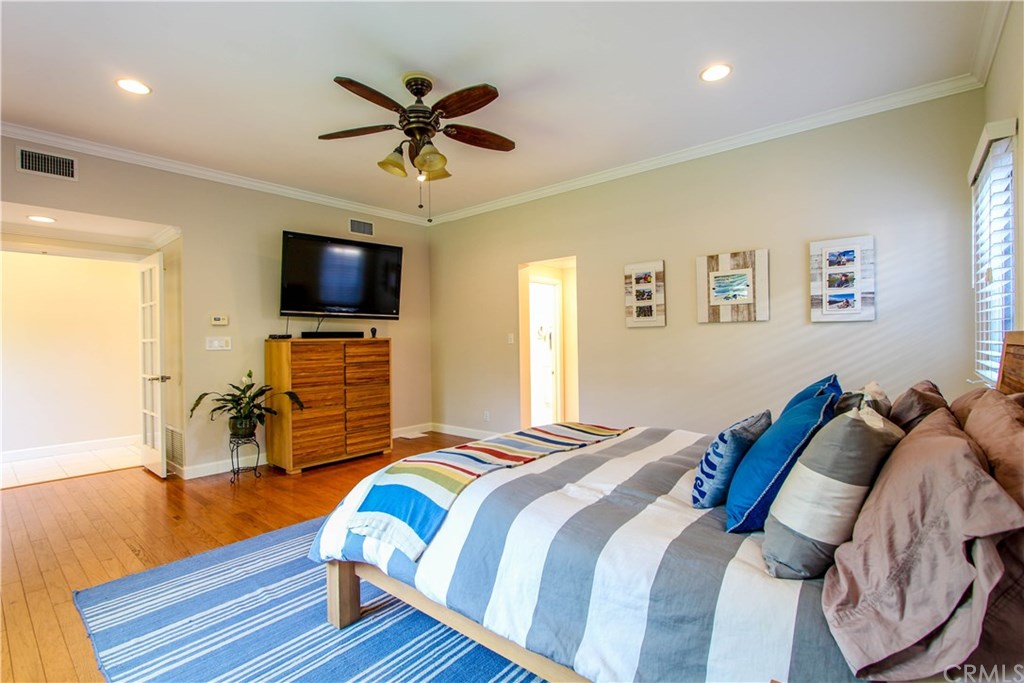 619 Ultimo Avenue Long Beach, CA 90814 - Photo 15 of 32