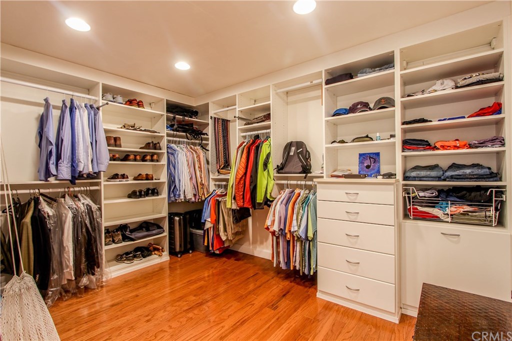 619 Ultimo Avenue Long Beach, CA 90814 - Photo 16 of 32