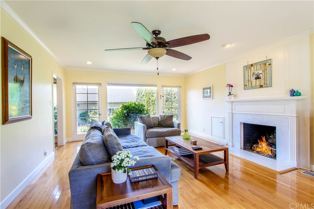 619 Ultimo Avenue Long Beach, CA 90814 - Photo 5 of 32