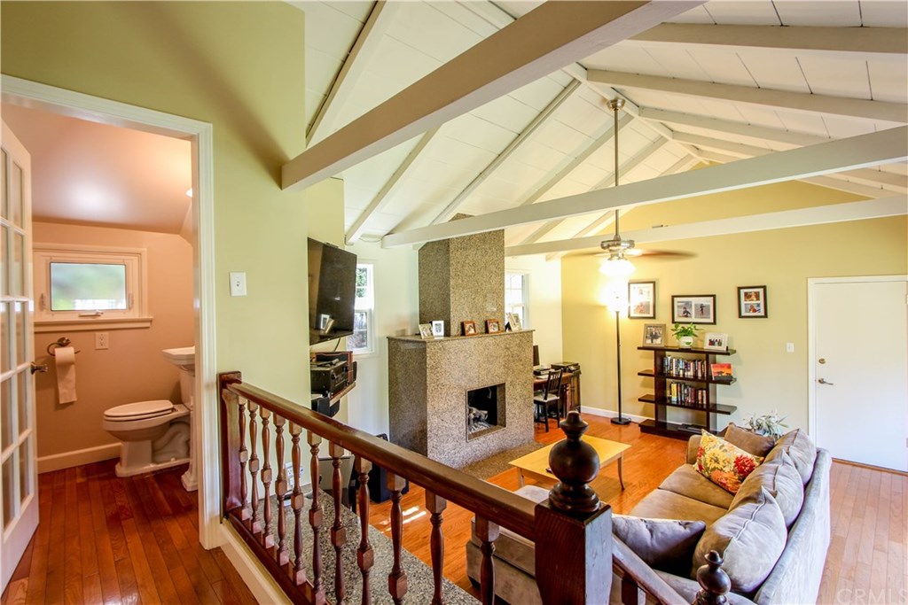 619 Ultimo Avenue Long Beach, CA 90814 - Photo 10 of 32