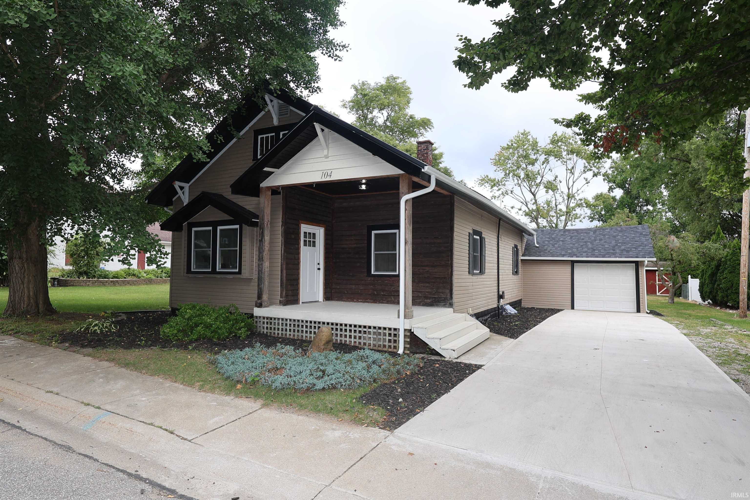 104 Spring Street Middlebury, IN 46540 - Photo 1 of 32 Gallery Image 1