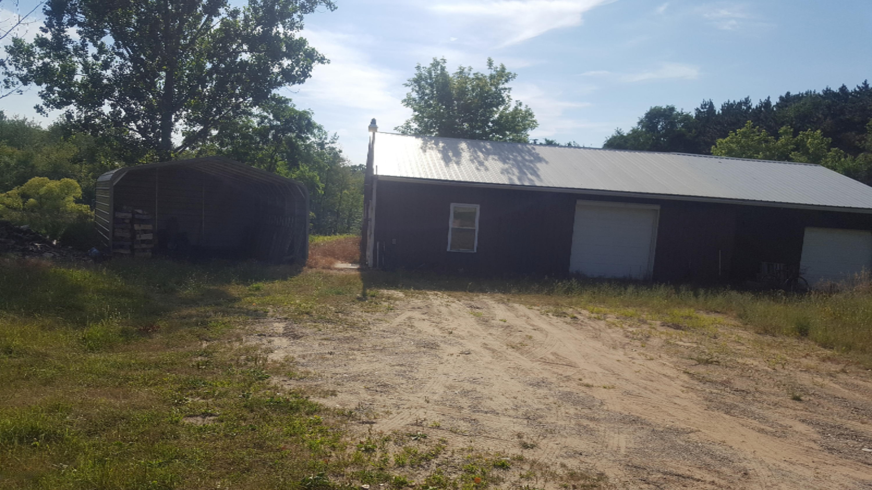 4421 Lake Road Lakeview, MI 48850 - Photo 13 of 14 20180710_181153