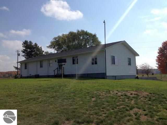22765 Rice Road Copemish, MI 49625 - Photo 20 of 22 1740010-19.JPG