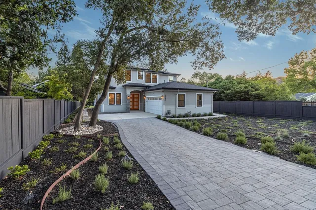 $2,790,000 | 1066 Larch Avenue, Moraga, CA 94556