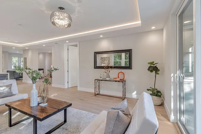 $2,790,000 | 1066 Larch Avenue, Moraga, CA 94556