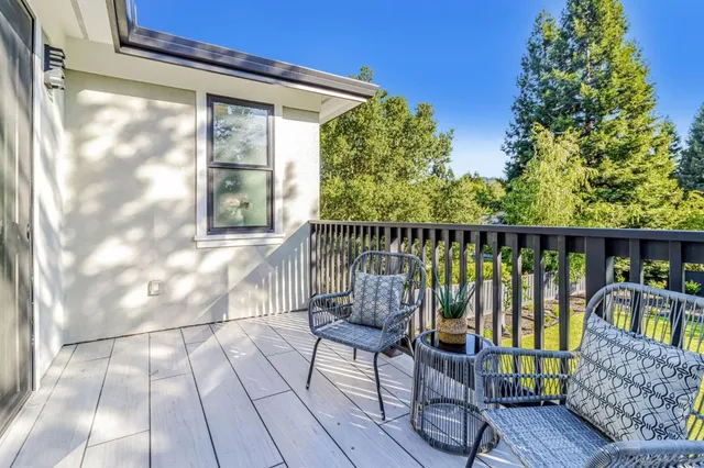 $2,790,000 | 1066 Larch Avenue, Moraga, CA 94556