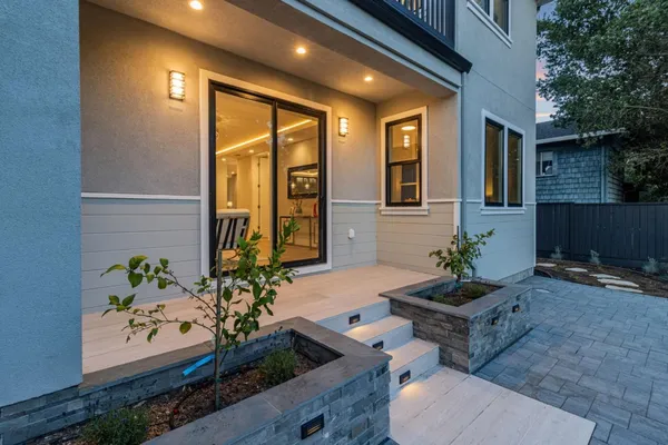 $2,790,000 | 1066 Larch Avenue, Moraga, CA 94556