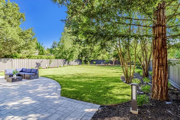 $2,790,000 | 1066 Larch Avenue, Moraga, CA 94556