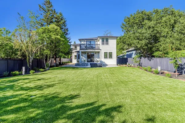 $2,790,000 | 1066 Larch Avenue, Moraga, CA 94556