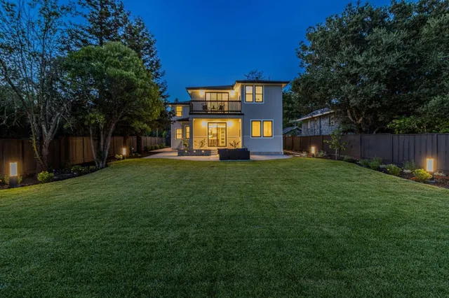 $2,790,000 | 1066 Larch Avenue, Moraga, CA 94556