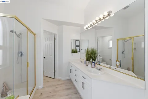 $1,880,000 | 5630 Highcrest Court, Pleasanton, CA 94588