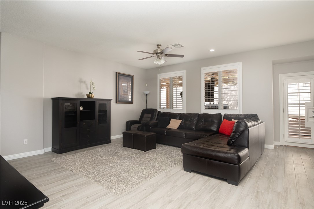 498 Grassrange Lane Henderson, NV 89052 - Photo 17 of 25