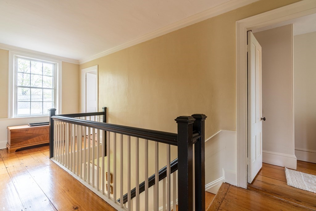 16 Middle Street Hingham, MA 02043 - Photo 16 of 29