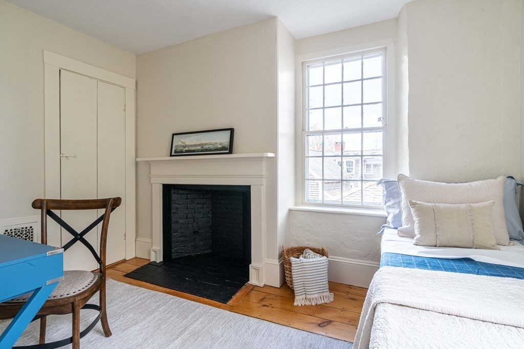 16 Middle Street Hingham, MA 02043 - Photo 20 of 29