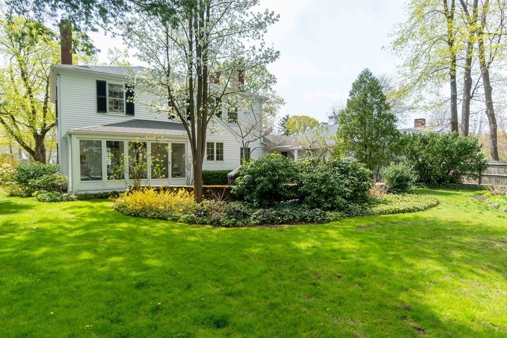 16 Middle Street Hingham, MA 02043 - Photo 22 of 29