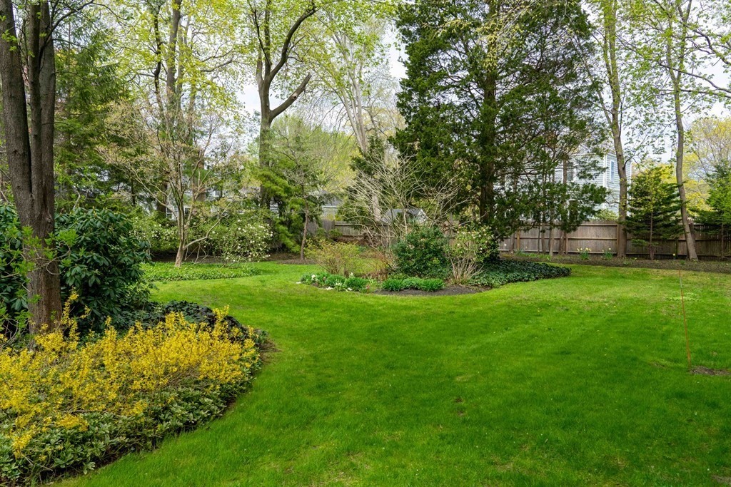 16 Middle Street Hingham, MA 02043 - Photo 26 of 29