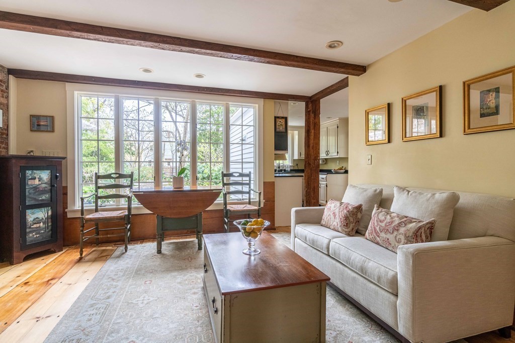 16 Middle Street Hingham, MA 02043 - Photo 6 of 29