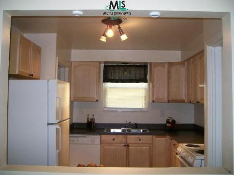 4264 Cadieux Road Detroit, MI 48224 - Photo 3 of 6 238504-2.JPG