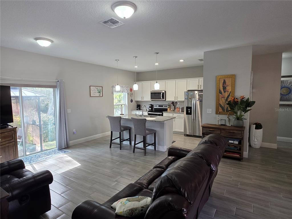 1013 Doyle Road Deltona, FL 32725 - Photo 10 of 29