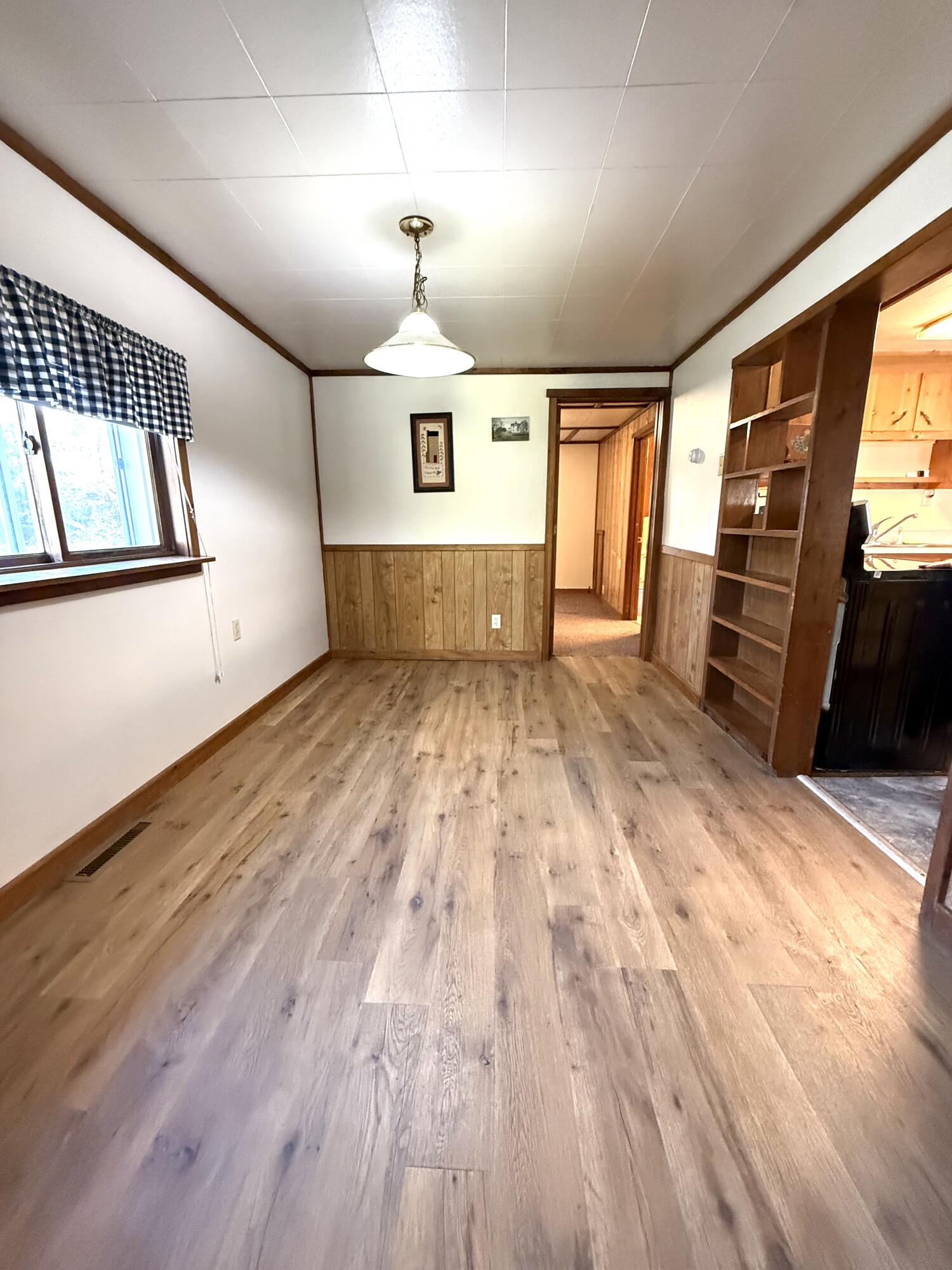 437 Rugar Street Plattsburgh, NY 12901 - Photo 11 of 17 Gallery Image 11