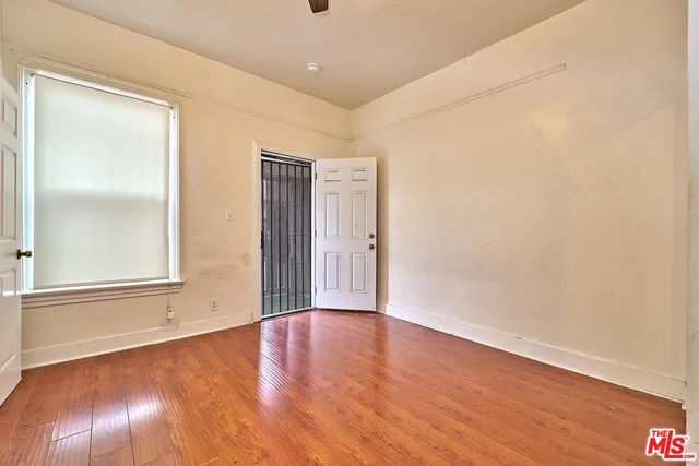 $895,000 | 1147 South Mariposa Avenue, Los Angeles, CA 90006