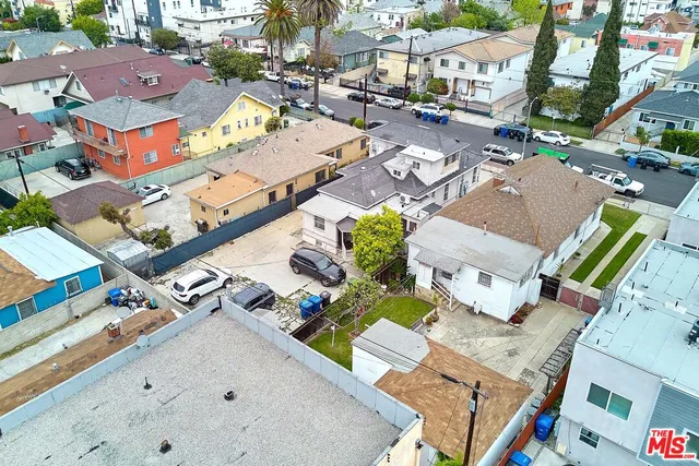 $895,000 | 1147 South Mariposa Avenue, Los Angeles, CA 90006