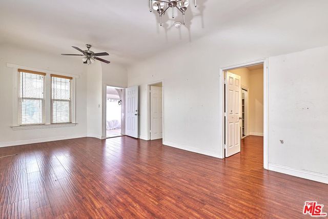 $895,000 | 1147 South Mariposa Avenue, Los Angeles, CA 90006