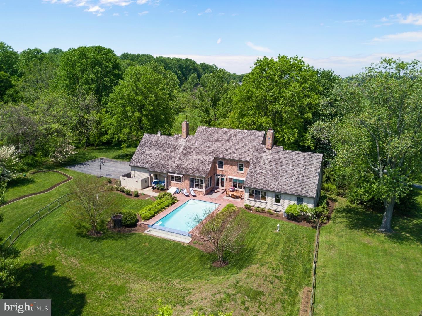 616 East Hillendale Road Chadds Ford, PA 19317 - Photo 1 of 25