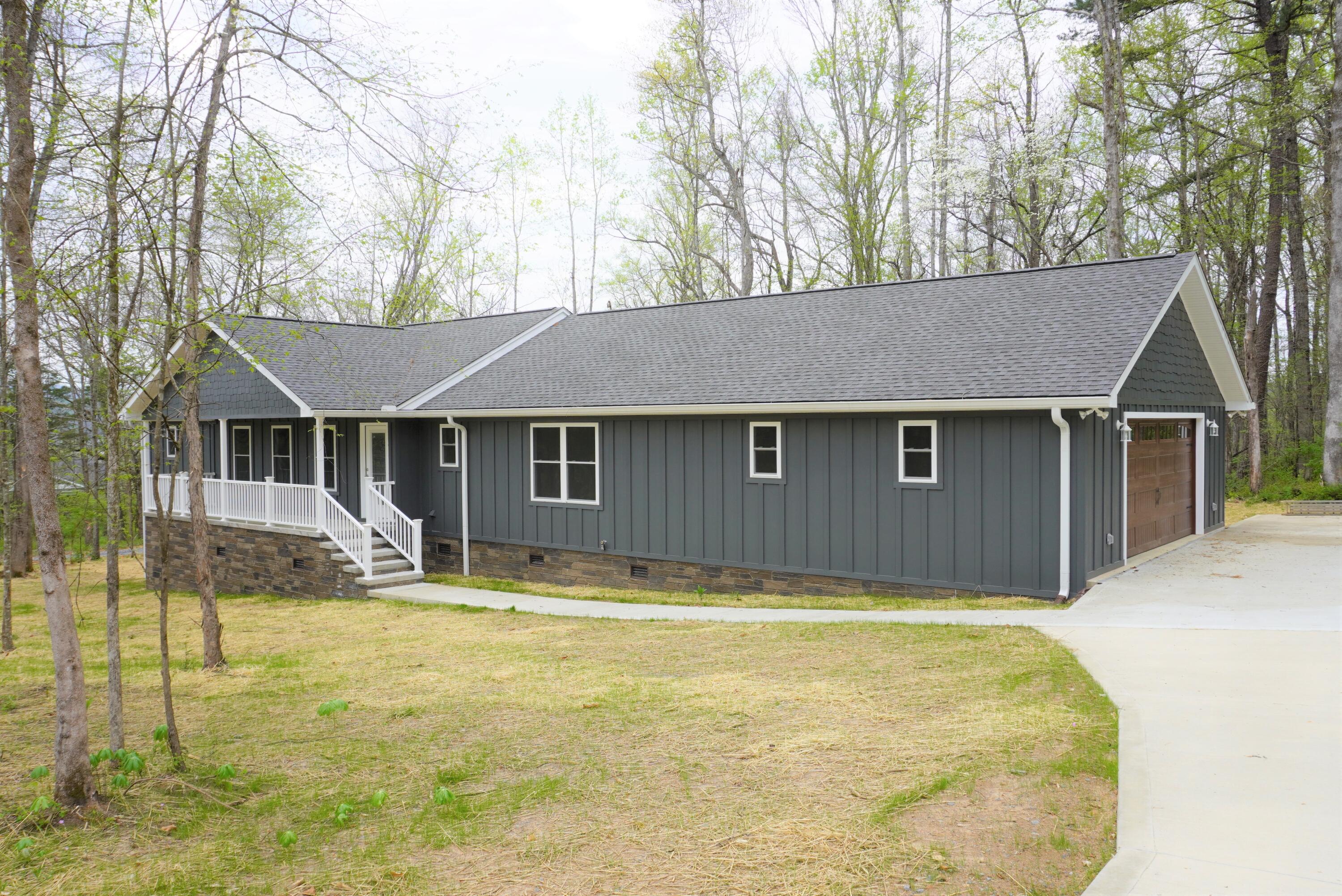 176 Meadowood Road Newport, TN 37821 - Photo 3 of 40 updated 4-14-21 (3)