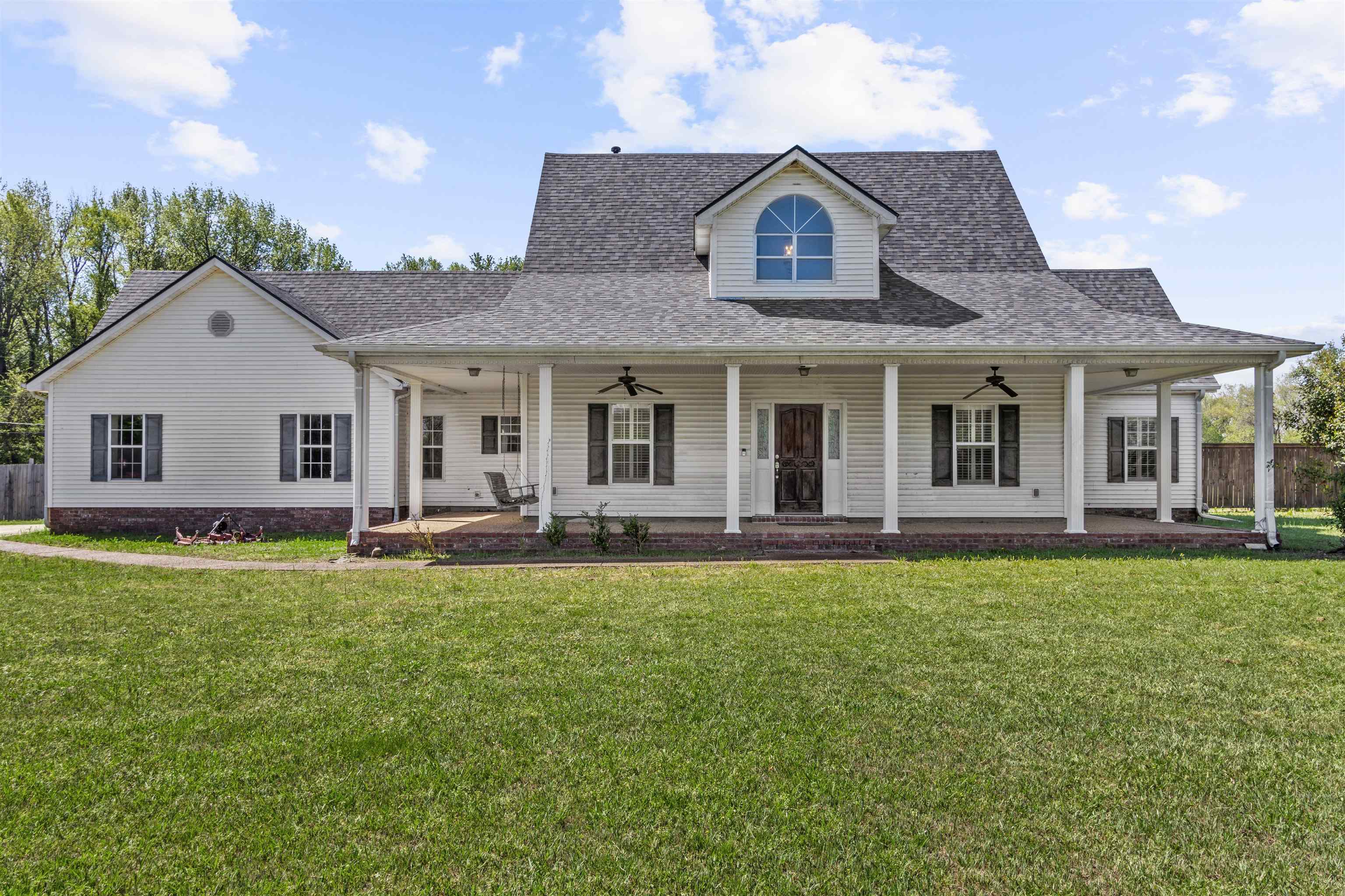 263 Morris Road Covington, TN 38019 - Photo 2 of 36