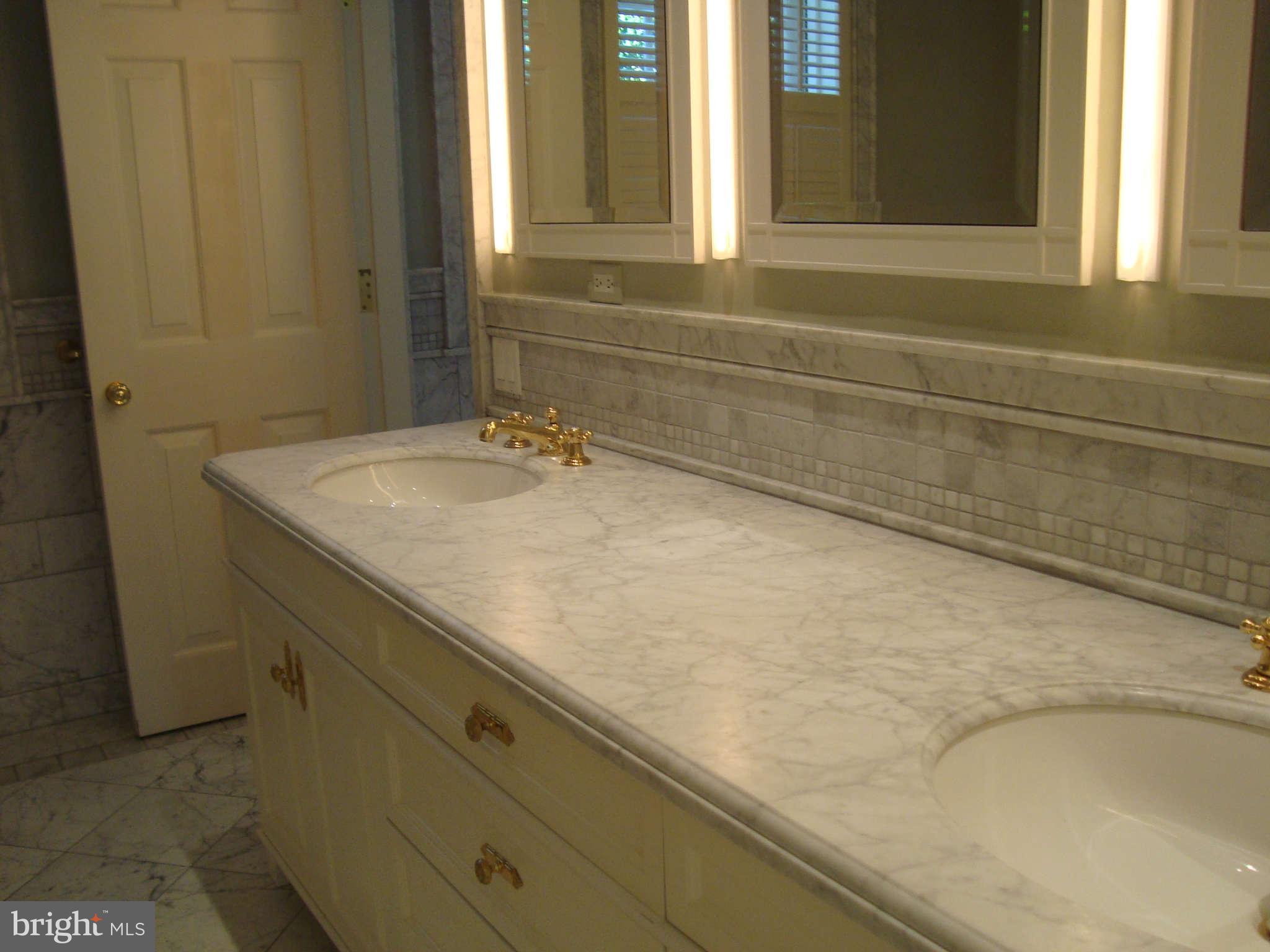 3114 Q Street Northwest Washington, DC 20007 - Photo 18 of 28 Bath (Master)