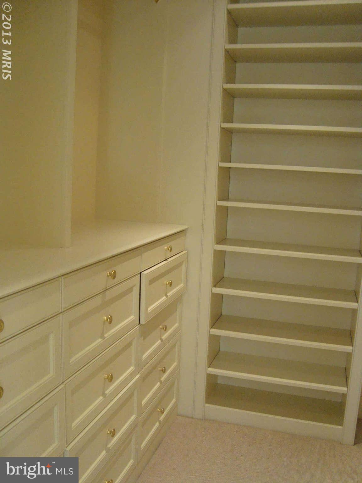 3114 Q Street Northwest Washington, DC 20007 - Photo 19 of 28 Interior (General)