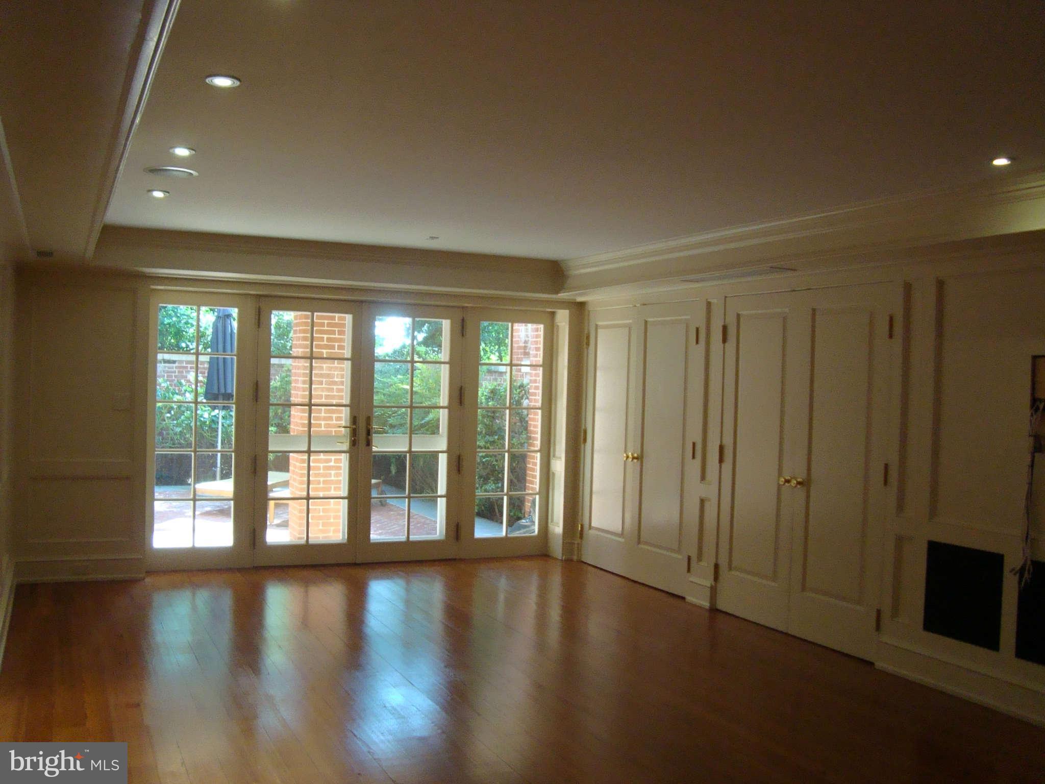 3114 Q Street Northwest Washington, DC 20007 - Photo 21 of 28 Interior (General)