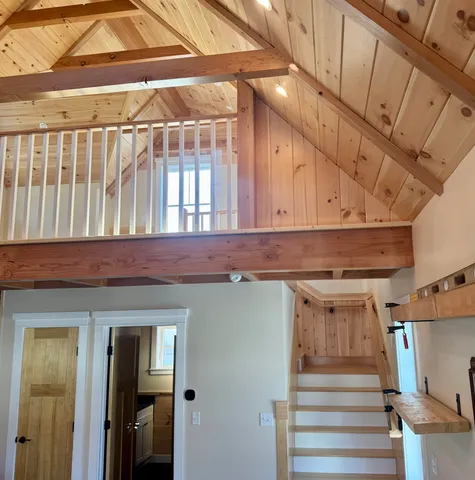 $3,000 | 28 Emerald Avenue, Unit B, Hampton, NH 03842