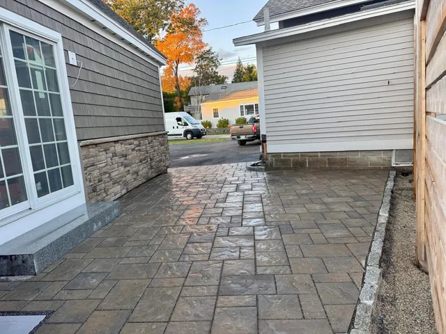 $3,000 | 28 Emerald Avenue, Unit B, Hampton, NH 03842