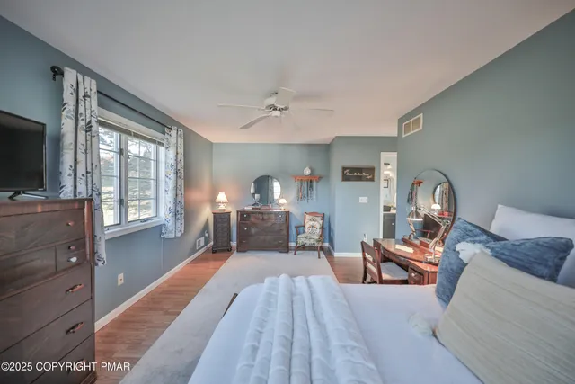 $310,000 | 319 West Windsor Road, Saylorsburg, PA 18353