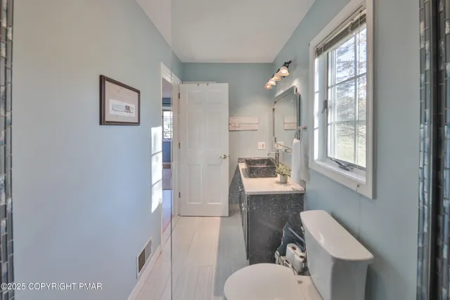 $310,000 | 319 West Windsor Road, Saylorsburg, PA 18353